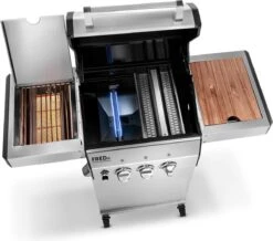 Burnhard Gas BBQ FRED JR. Deluxe - 2 Branders - Incl. Keramische Infraroodbrander & Afdekhoes - Deluxe 31 Burnhard Gas BBQ FRED JR. Deluxe - 2 Branders - Incl. Keramische Infraroodbrander & Afdekhoes - Deluxe -Barbecues Winkel 1200x1057