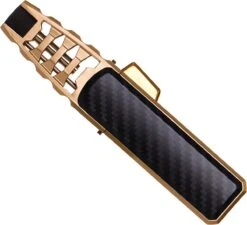Merkloos Turbo Jetflame Aansteker - Gasbrander - Vuurwerk Torch - Crème Brûlée Brander - BBQ En Sigaren Aansteker - Windproof - Carbon Met Goudkleurige Metalen Behuizing -Barbecues Winkel 1200x1094