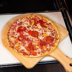 Buxibo 2in1 Pizzasteen - Voor BBQ & Oven - Inclusief Serveer Plank - Pizzabord/Pizzaplank - 30.5 X 38.1 X 1.4 Cm -Barbecues Winkel 1200x1200 189