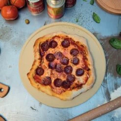 Boska Pizzasteen Deluxe L - Voor Oven & BBQ - Knapperige Pizza's - Ø 35 Cm - BBQ Accessoires 23 Boska Pizzasteen Deluxe L - Voor Oven & BBQ - Knapperige Pizza's - Ø 35 Cm - BBQ Accessoires -Barbecues Winkel 1200x1200 202