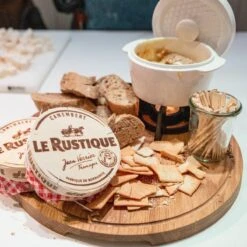 Boska Pizzaplank Friends L - BBQ Accessoires - Eikenhout - Handige Opvanggeul - Ø 34 Cm -Barbecues Winkel 1200x1200 215