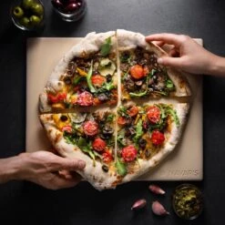 Navaris Pizzasteen XL Voor Oven En Barbecue - Rechthoekige Pizzaplaat 38 X 30 Cm - Inclusief Pizzaschep Met Extra Lang Handvat En Receptenboek 12 Navaris Pizzasteen XL Voor Oven En Barbecue - Rechthoekige Pizzaplaat 38 X 30 Cm - Inclusief Pizzaschep Met Extra Lang Handvat En Receptenboek -Barbecues Winkel 1200x1200 266