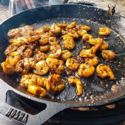 Valhal Outdoor Skillet / Plancha / Koekenpan - Gietijzer - Diameter 35cm, Twee Handvatten, VH35F 24 Valhal Outdoor Skillet / Plancha / Koekenpan - Gietijzer - Diameter 35cm, Twee Handvatten, VH35F -Barbecues Winkel 1200x1200 333