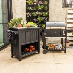 BluMill BBQ Tafel - Inclusief Koelvak 80 Liter - Op Wieltjes - Met Flessenopener - 102 X 46 X 86,5 Cm -Barbecues Winkel 1200x1200 410