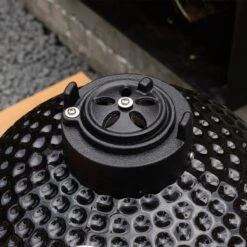 BluMill Kamado BBQ Egg - Kamado 13 Inch - Incl. Vlees Thermometer - Houtskoolbarbecues - Zwart - Ø 27cm -Barbecues Winkel 1200x1200 573