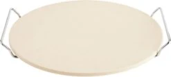 Nonna Pizzasteen Ø30,5 Met RVS Serveerrek - Stenen Pizzaplaat / Ovenplaat (11mm Dik) Voor Oven En Barbecue (BBQ) - Maximaal 600 Graden Celcius 9 Nonna Pizzasteen Ø30,5 Met RVS Serveerrek - Stenen Pizzaplaat / Ovenplaat (11mm Dik) Voor Oven En Barbecue (BBQ) - Maximaal 600 Graden Celcius -Barbecues Winkel 1200x538