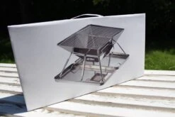 United Entertainment - Opvouwbare Houtskoolbarbecue - RVS - Met Koffer En Draagtas 17 United Entertainment - Opvouwbare Houtskoolbarbecue - RVS - Met Koffer En Draagtas -Barbecues Winkel 1200x800 35