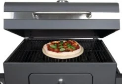 Boska Pizzasteen Deluxe - Voor Oven & BBQ - Knapperige Pizza's - Ø 29.5 Cm - BBQ Accessoires 31 Boska Pizzasteen Deluxe - Voor Oven & BBQ - Knapperige Pizza's - Ø 29.5 Cm - BBQ Accessoires -Barbecues Winkel 1200x830