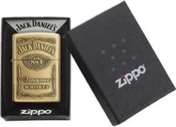 Aansteker Zippo Jack Daniel's Label Brass Emblem -Barbecues Winkel 1200x869 2