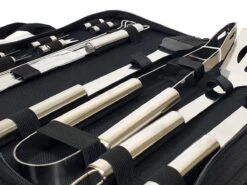 Krumble 18-delige Barbecue Set / Roestvrijstalen BBQ Set Van 18 / Inclusief Handige Opbergtas - RVS -Barbecues Winkel 1200x900 1