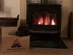 Merkloos Turfbriketten - Turfblokken- Turf - 1x14 Stuks - Haardhout - Kachel - Openhaard - 14 Kg -Barbecues Winkel 1200x900 7