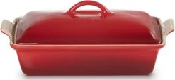 Le Creuset - Ovenschaal Met Deksel - 33 X 22.5 X 8 Cm - Kersenrood 13 Le Creuset - Ovenschaal Met Deksel - 33 X 22.5 X 8 Cm - Kersenrood -Barbecues Winkel 1200x556 1