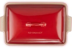 Le Creuset - Ovenschaal Met Deksel - 33 X 22.5 X 8 Cm - Kersenrood 12 Le Creuset - Ovenschaal Met Deksel - 33 X 22.5 X 8 Cm - Kersenrood -Barbecues Winkel 1200x811 3