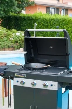 Campingaz 3 Series Classic LS Gasbarbecue - 3 Branders - Zwart - BBQ -Barbecues Winkel 798x1200