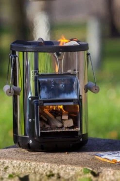 Petromax Rocket Stove Rf33 - Kooktoestel Op Houtvuur -Barbecues Winkel 799x1200 1